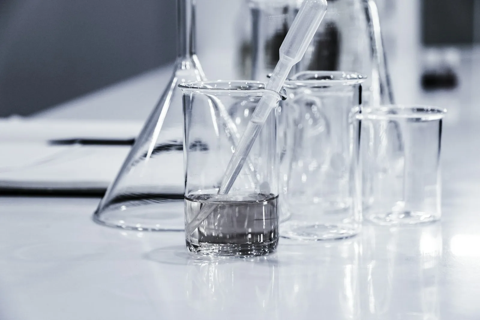 Pilot plant reactor and process equipment used for kilogram-scale heterocycle synthesis