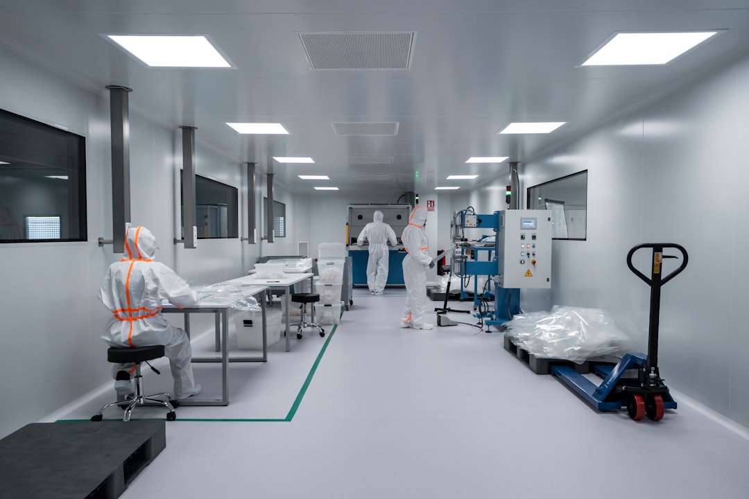 IND-Enabling Chemistry: What Early-Stage Biotechs Should Outsource to a CRO